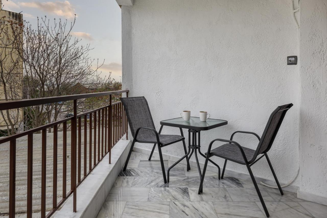 Stylish And Modern Studio - Miltos Salonic Exterior foto